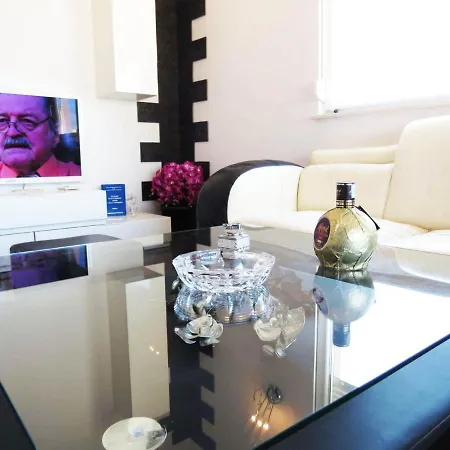 Jukic Apartment *