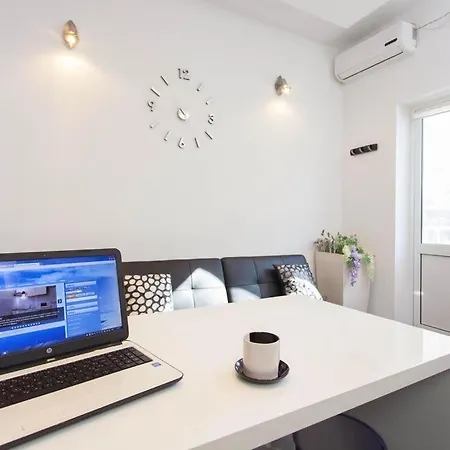 Apartamento Jukic Makarska